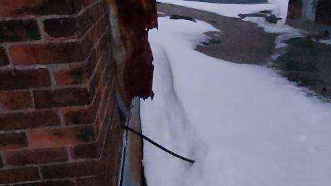 Roofs scare me - 20201205_172238.jpg