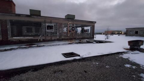 Roofs scare me - 20201205_172038.jpg