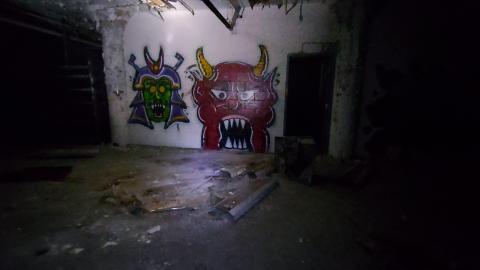 Roofs scare me - 20201205_171109.jpg