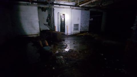 Roofs scare me - 20201205_170653.jpg