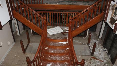 Putting the "Chandelier" Back In "Classy" - IMG_3059 shooped.jpg