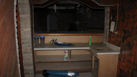 Putting the "Chandelier" Back In "Classy" - IMG_3022 shooped.jpg