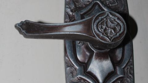 Putting the "Chandelier" Back In "Classy" - IMG_3013 shooped.jpg