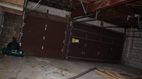 Putting the "Chandelier" Back In "Classy" - IMG_2991 shooped.jpg