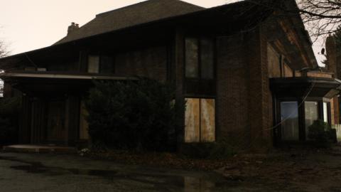 Putting the "Chandelier" Back In "Classy" - IMG_2971 shooped.jpg