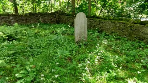 Tunstall family plot photo 2