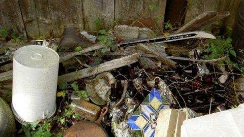 Panic Manic in Shanick - Shanick-(ghost-town-murder)16.jpg