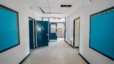 Good ol' Gertrude - AbandonedHotel-13.jpg