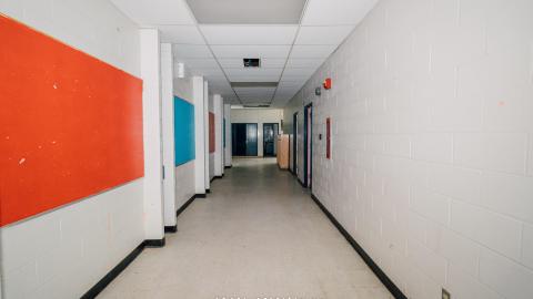 Good ol' Gertrude - AbandonedHotel-17.jpg