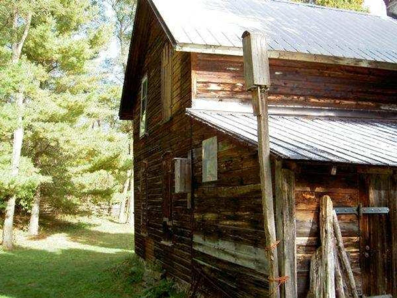 Panic Manic in Shanick - Shanick-(ghost-town-murder)22.jpg