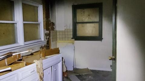 Moldy soot - 20201229_204709.jpg