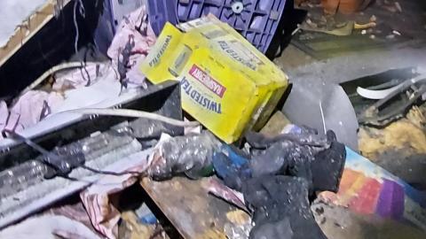 Moldy soot - 20201230_174625.jpg