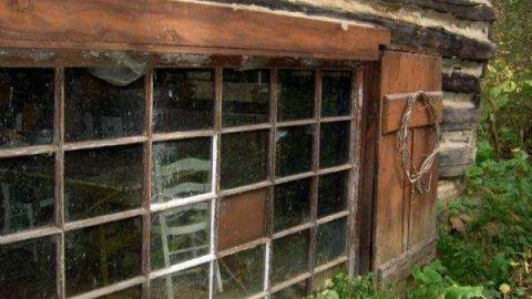 Panic Manic in Shanick - Shanick-(ghost-town-murder)28.jpg