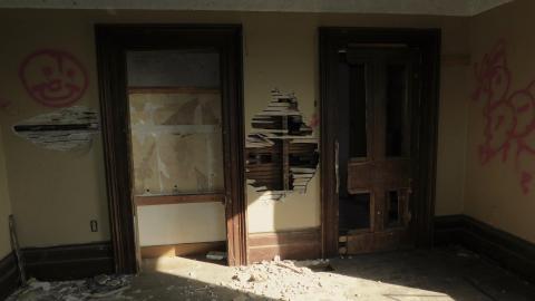 October 2020 - diningroom 2.jpg