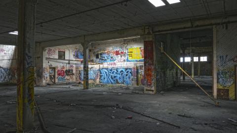 Holmes in HDR - Nope01.JPG