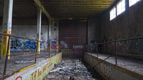 Holmes in HDR - Outbound01.JPG