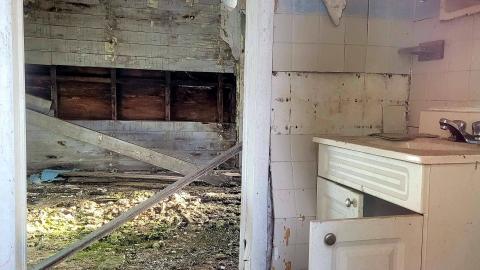 January 2021 - 20201230_205323.jpg