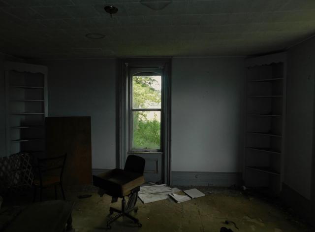May 2020 - livingroom 3.jpg
