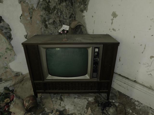 May 2020 - tv.jpg