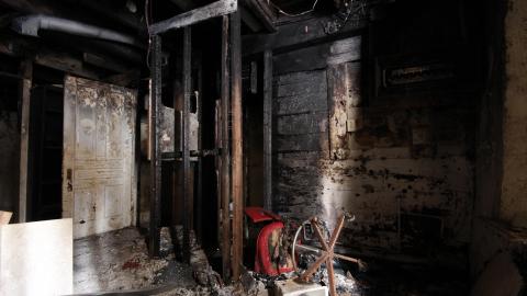 The TWICE Fire Victim Tha Day After.. - IMG_7043.JPG