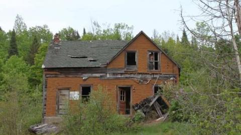 June 2011 cover photo