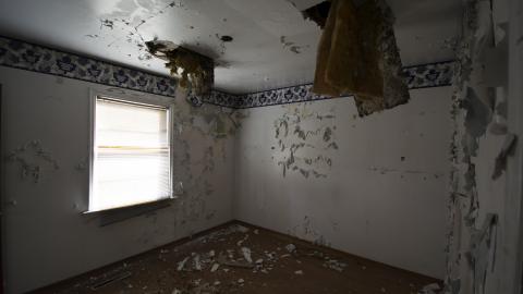 12 Pc Extra Crispy - August 2016 - 11.jpg