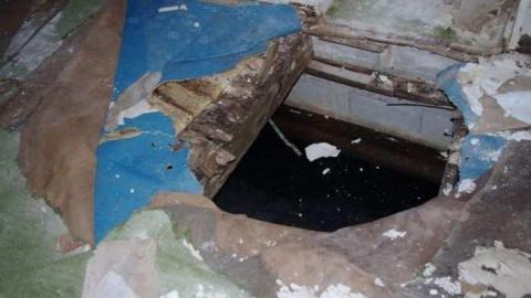 Longbranch Motel Jan 5/2012 - Motel-Longbranch123.jpg