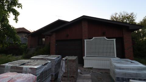 Boring Backsplit photo 2