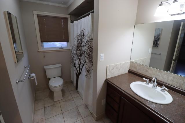 Boring Backsplit photo 4