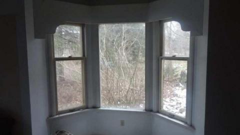 Interior I - Neglected-Manor53.jpg