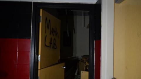 Abandoned School - F6547CC2-D7C7-4790-A7D8-C3F87232EF18_1_105_c.jpeg