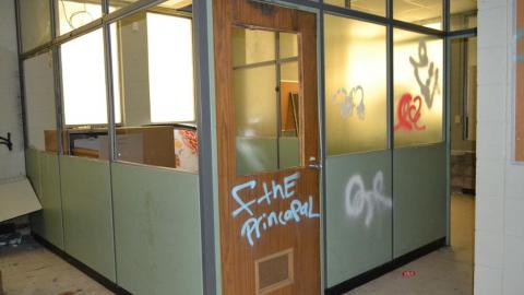 Abandoned School - 5CFC154A-A791-46E4-BDE0-528E0E1E1D19_1_105_c.jpeg