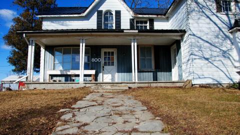 House of Sod - white-farmhouse_14149215436_o.jpg