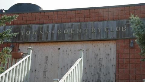 Town&Country - town--country-fitness-club_14270118284_o.jpg