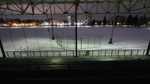 Standing Grand - IMG_8486.JPG