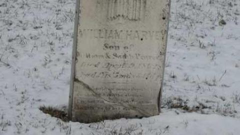 Kinghorn Churchyard - Kinghorn-Cemetery8.jpg