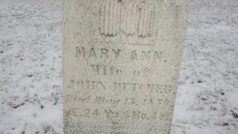 Kinghorn Churchyard - Kinghorn-Cemetery18.jpg