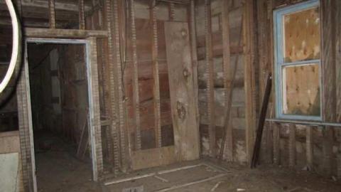 Snowball House - Dufferin-St.-House-(Snowball)21.jpg