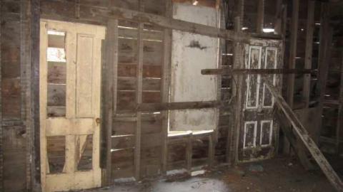 Snowball House - Dufferin-St.-House-(Snowball)28.jpg