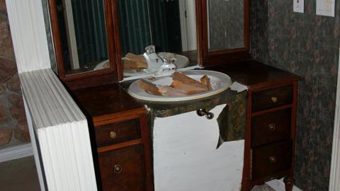 Red Door Disaster - 42761077902_d69cf4419d_o.jpg