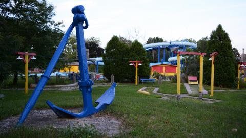 Getting Wet - 6 Visits 2015 - 2018 - 25.jpg