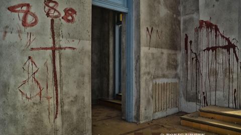 Heavy Church - Notre-Dame-De-Lourdes, Quebec