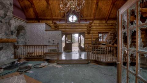 April 2019 - Collages9.jpg