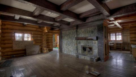 April 2019 - Collages41.jpg