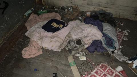 Abandoned Truck Trailer March 2021 - IMG_1864.JPG