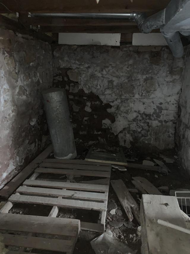 Tremaine Road Farm House March 2021 -3 years later - IMG_2036.JPG