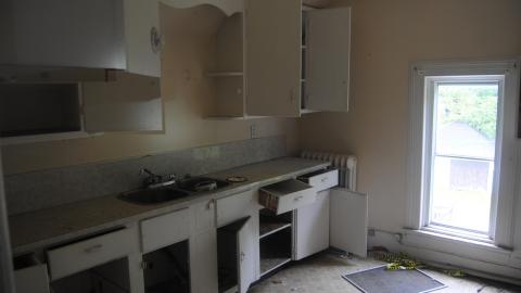 Falls Flophouse - June 2012 - DSC_0269.JPG