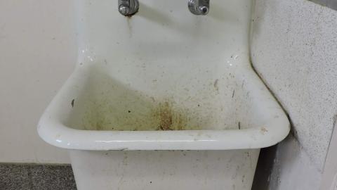 Funeral home - Hamilton, Ontario