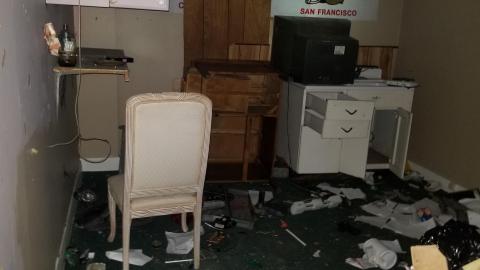 Hide out on Center street - 20210414_151815.jpg