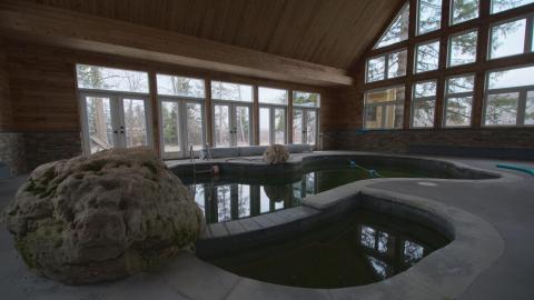 Sunningdale Pool Party - April 2019 - 36.jpg